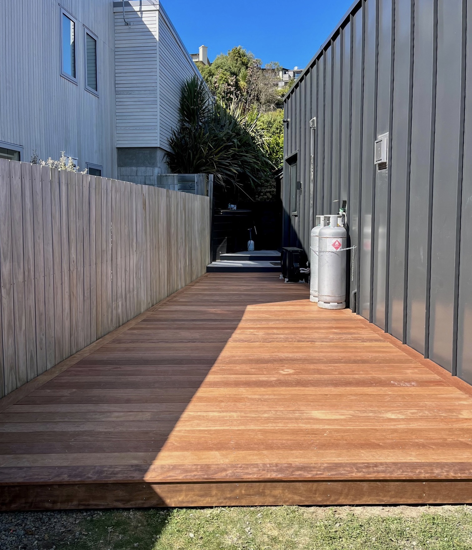 Side-access timber deck and pathway